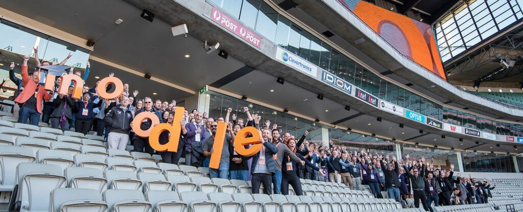 tentang moodle HQ Office